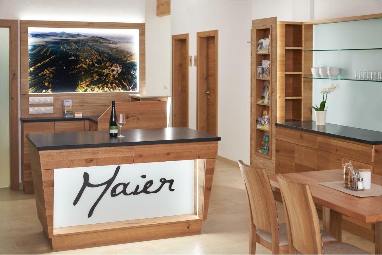 Weinhof - Gaestehaus Maier Angern Luaran gambar